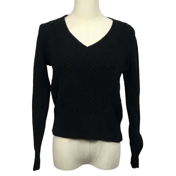 🖤 Chic & Cozy Banana Republic Black Sweater - Size S 🖤 - Picture 1 of 5